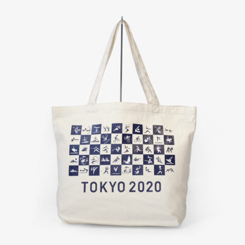 White Tokyo 2020 tote bag with chequered blue and white pictogram