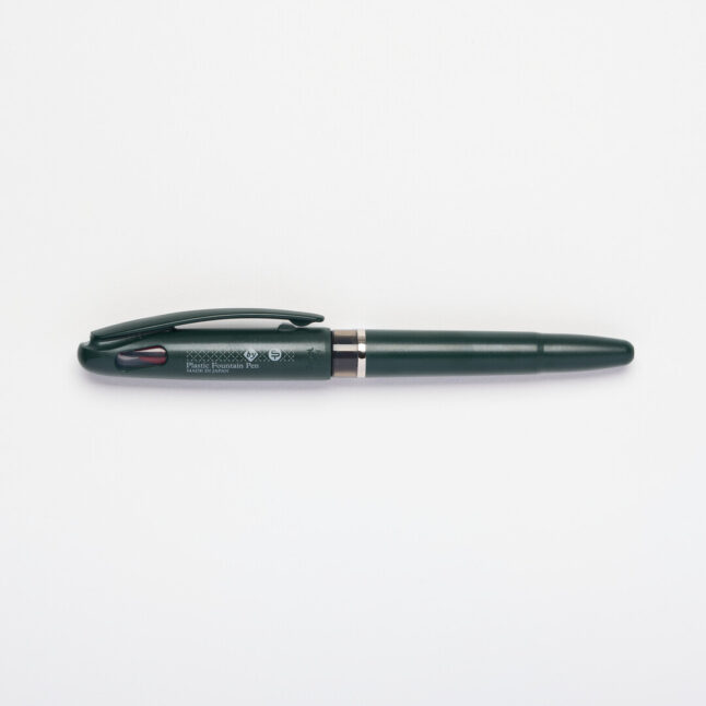 The Tradio red fountain pen closed by Craft Design and Technology
