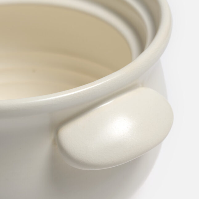 White Taiseigama rice pot handle from Japan House London