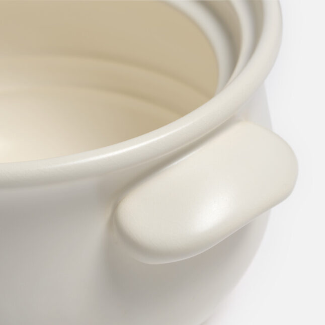 White Taiseigama rice pot handle from Japan House London
