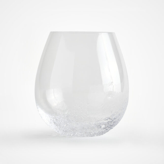 A glass tumbler with detail that looked like ice