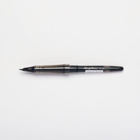 A Tradio fountain pen refill in black by Craft Design Technology