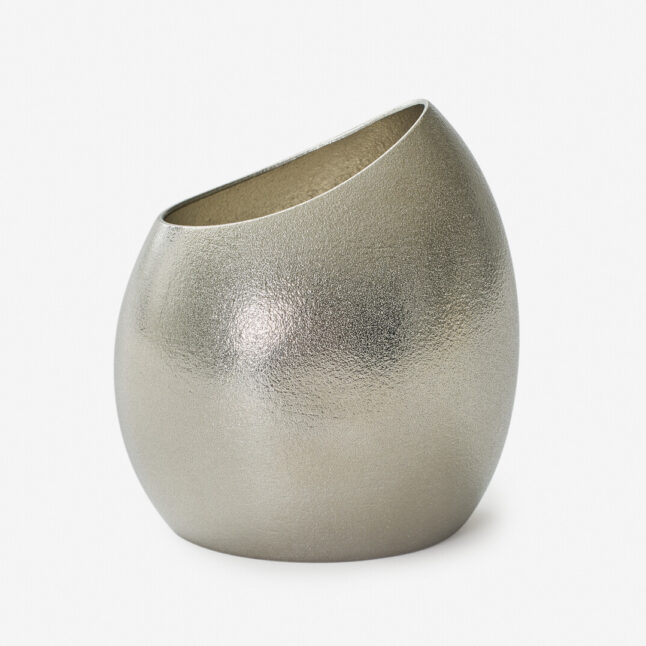 A tin vase shaped like a cocoon from Nousaku
