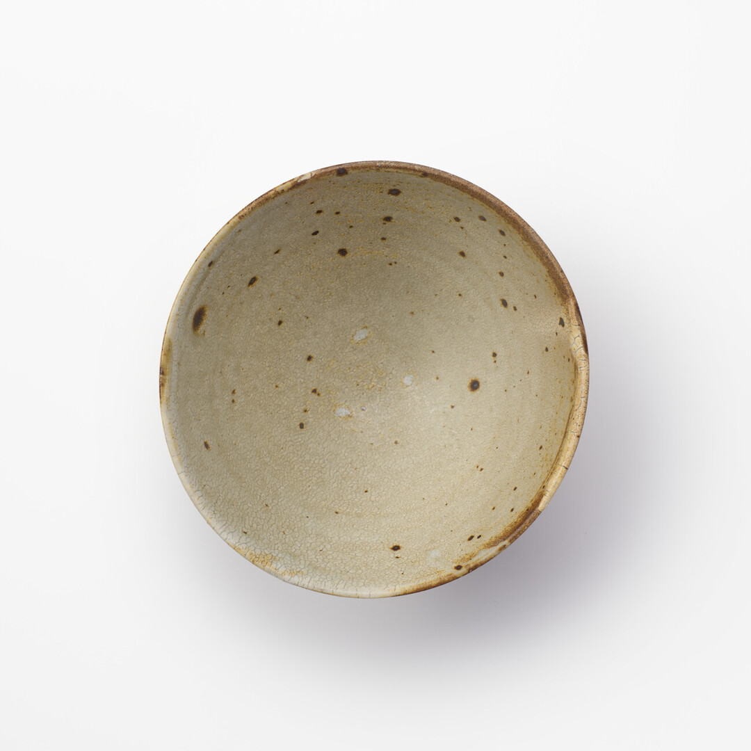 Kohiki donburi bowl by Shimomura Atsushi from Japan House London.
