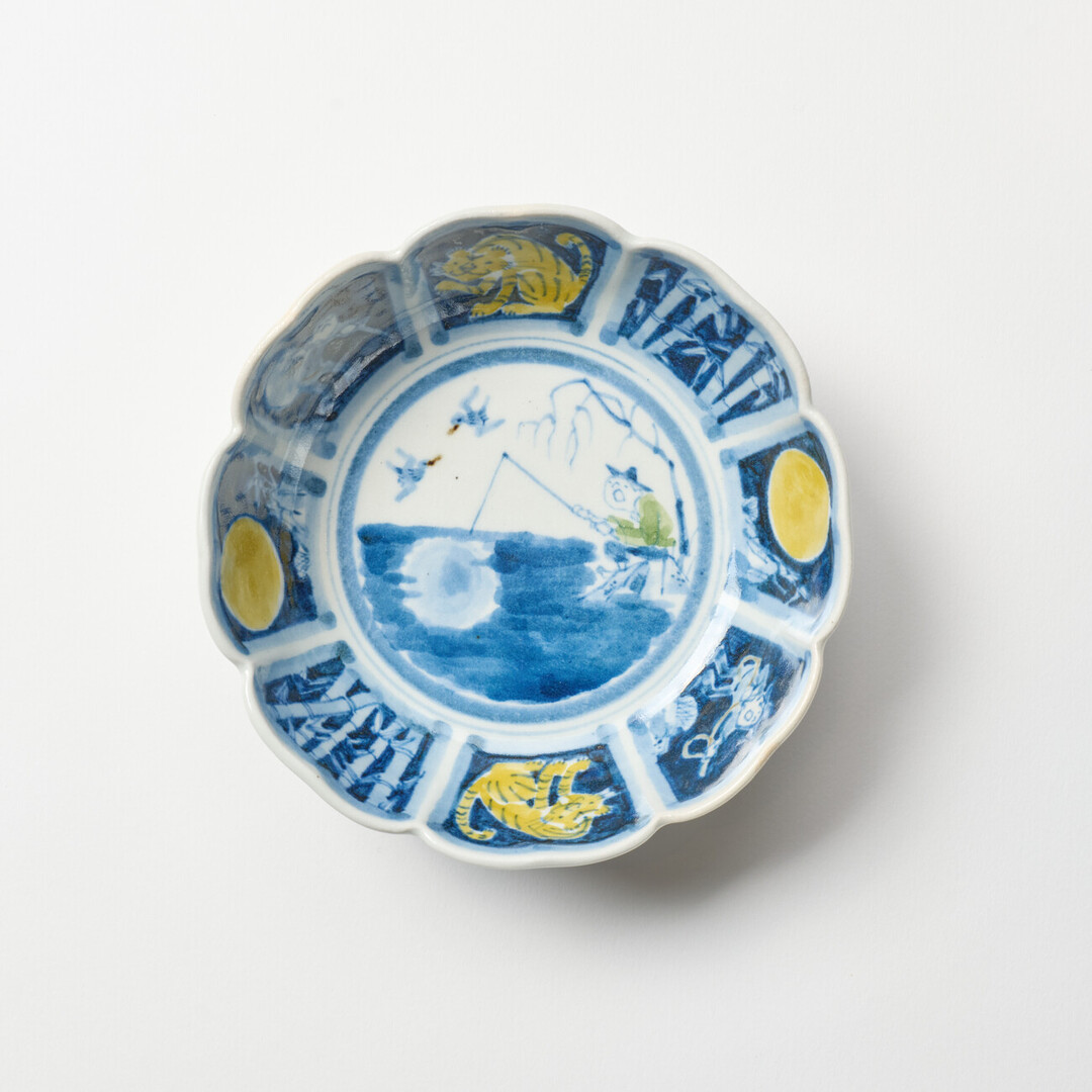 Porcelain Namasu Plate by Hidaka Naoko from Japan House London.