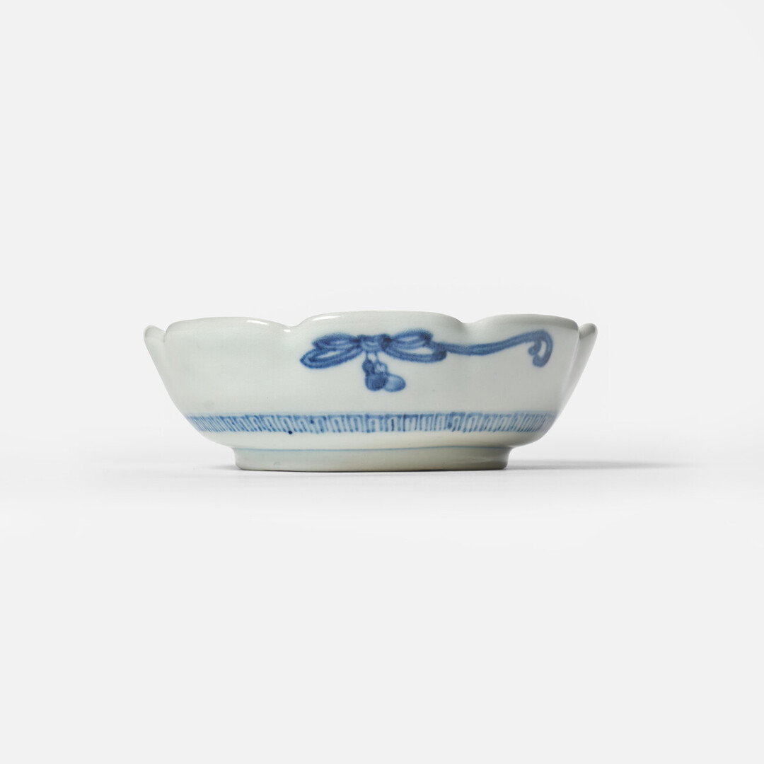 Porcelain Namasu Plate by Hidaka Naoko from Japan House London.