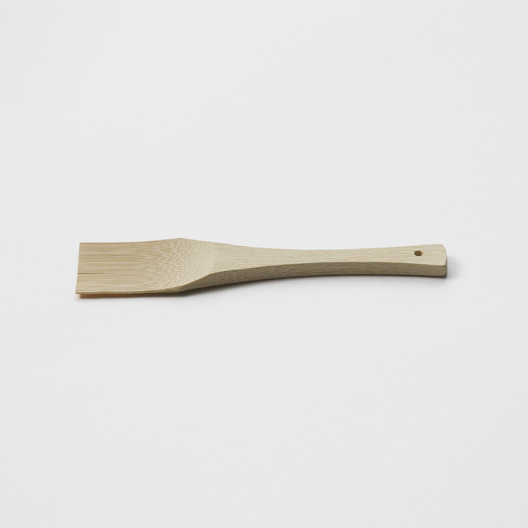 Square bamboo grater scraper tip by Matsunoya from Japan House London.
