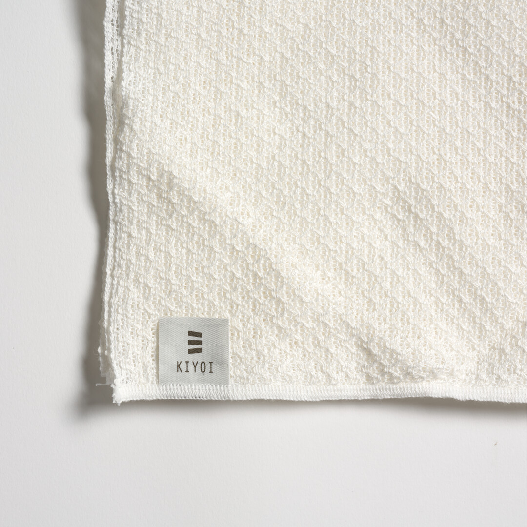 White cotton and linen body towel by Kiyoi from Japan House London.