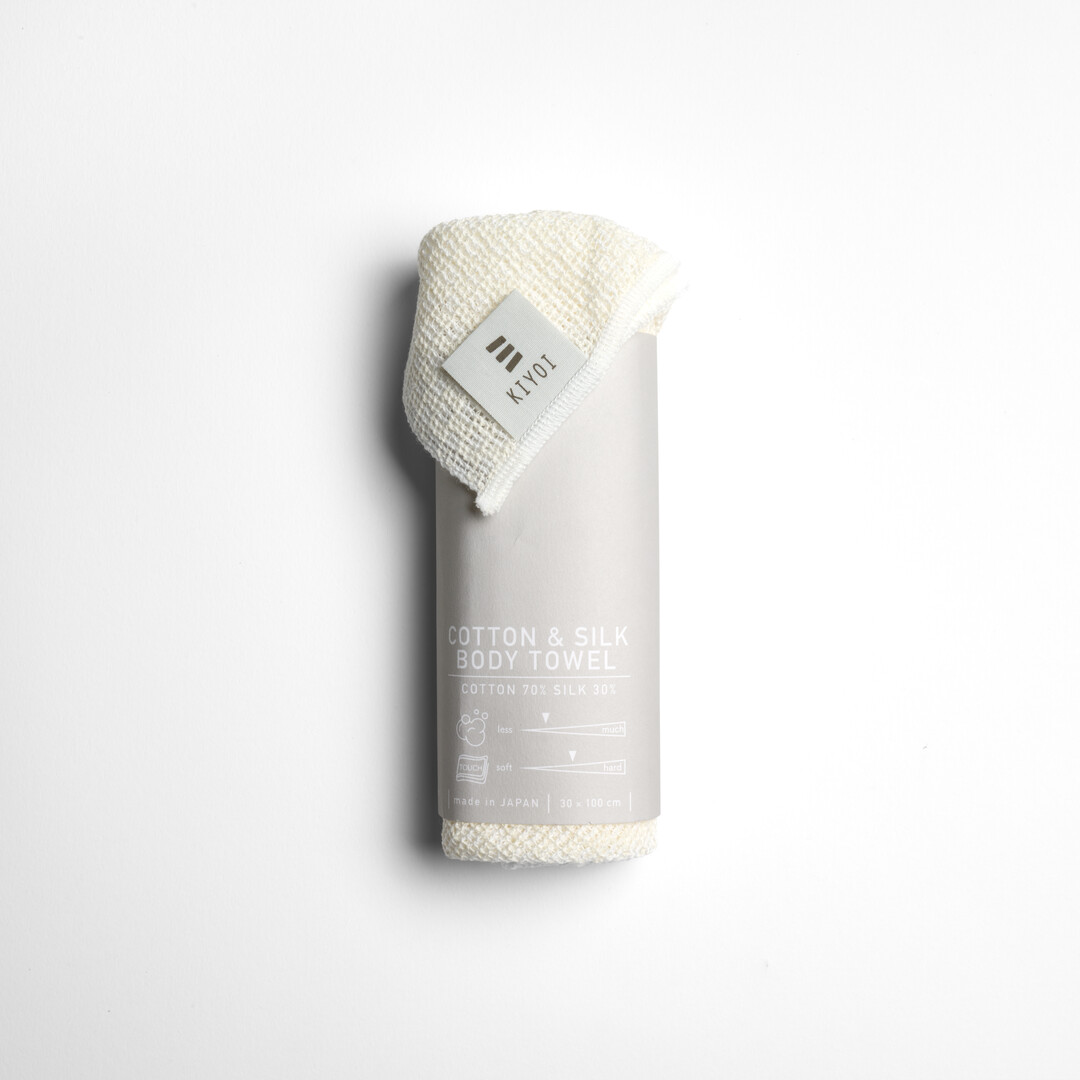White cotton and silk body towel by Kiyoi from Japan House London.
