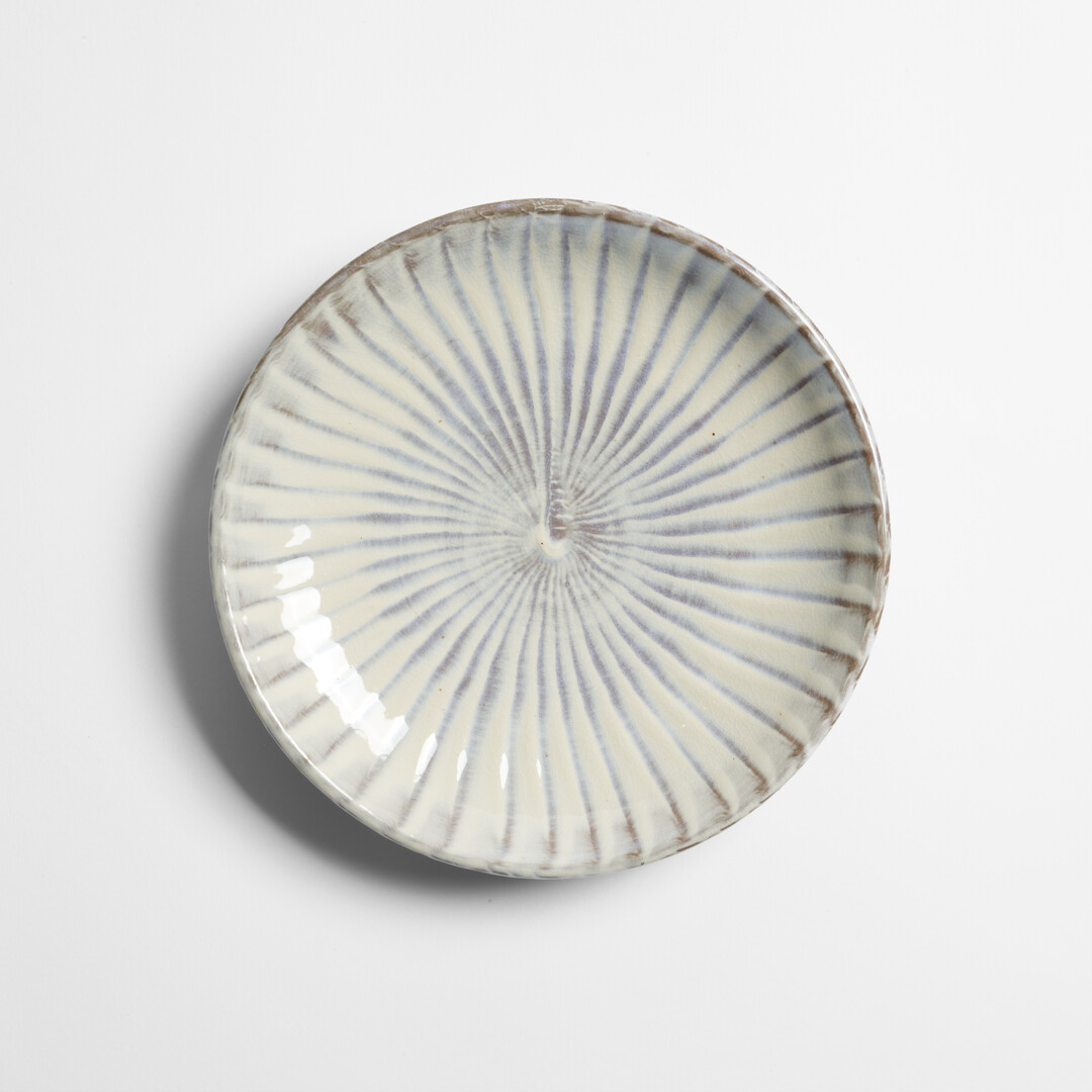 Yanase Koishiwara Ceramic Rim Plate with Brushmarks from Japan House London.