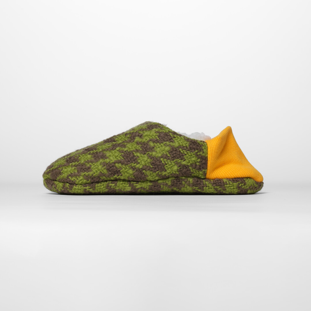 Merippa Slippers Roving Houndstooth x Sheep Boa from Japan House London.