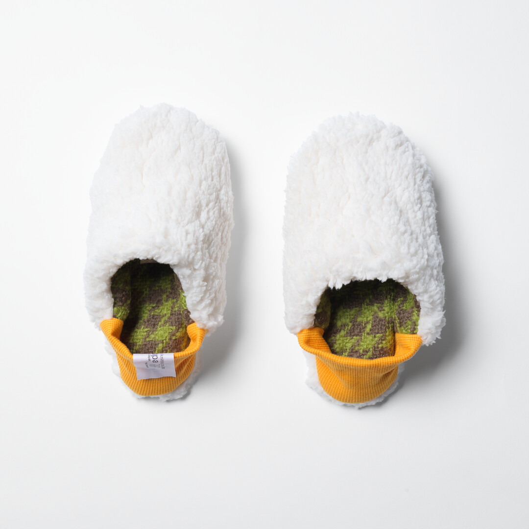 Merippa Slippers Roving Houndstooth x Sheep Boa from Japan House London.