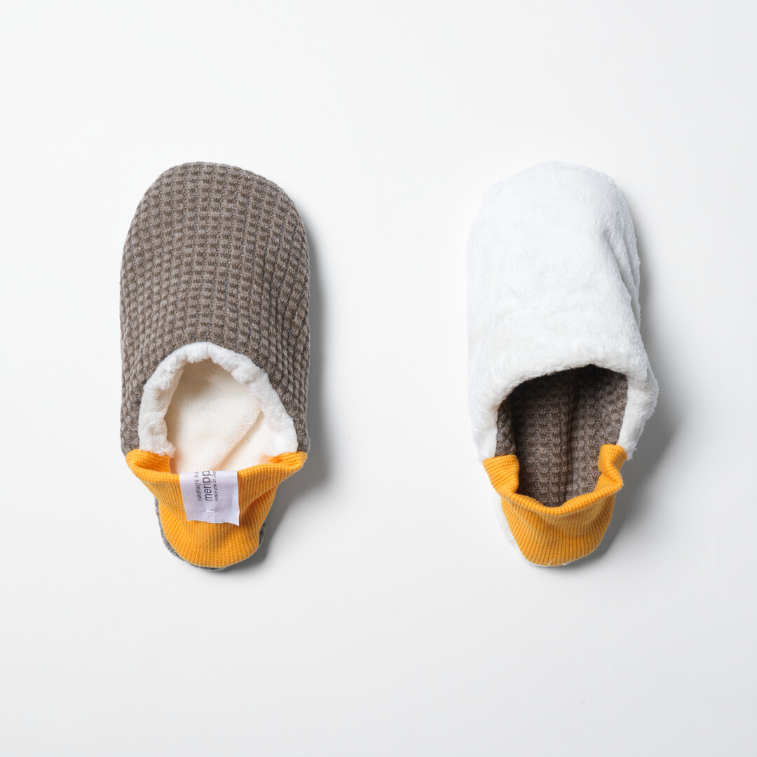 Merippa Slippers Waffle Knit x Micro Boa Beige from Japan House London.