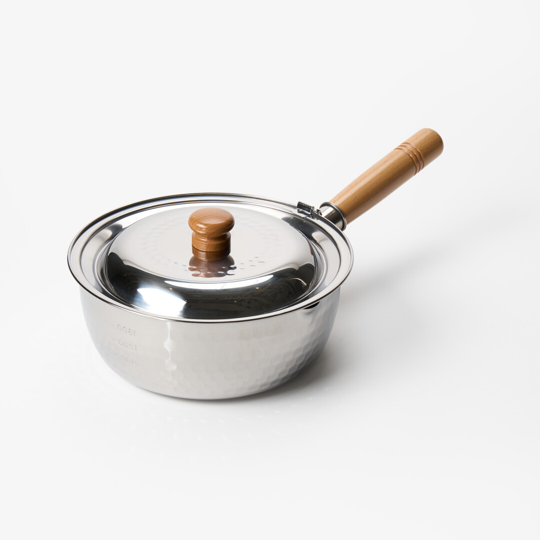 Stainless Steel Yukihira Sauce Pan 20 cm with lid from Japan House London.