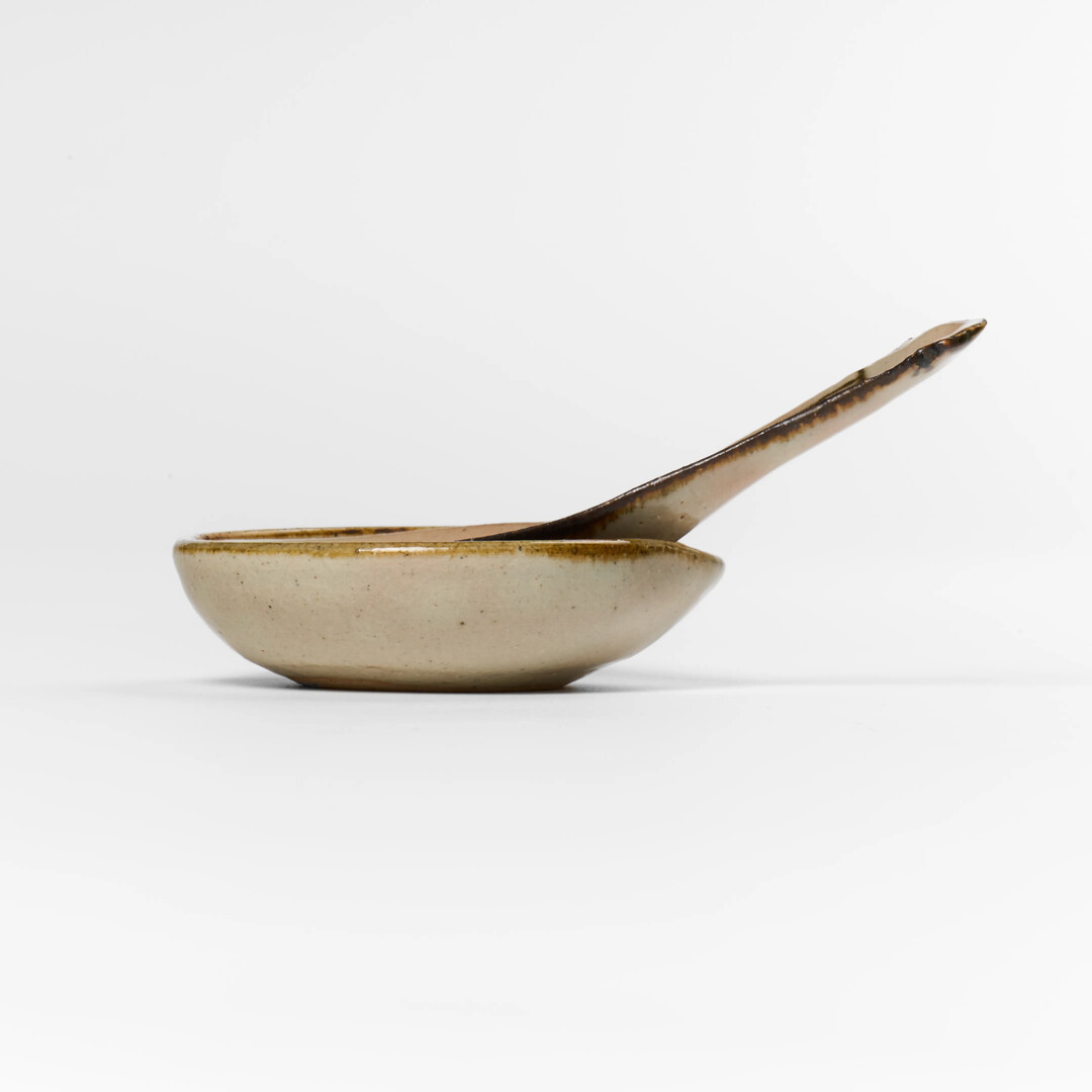 Glazed Earthenware Chirirenge Serving Spoon & Spoon Stand from Japan House London.